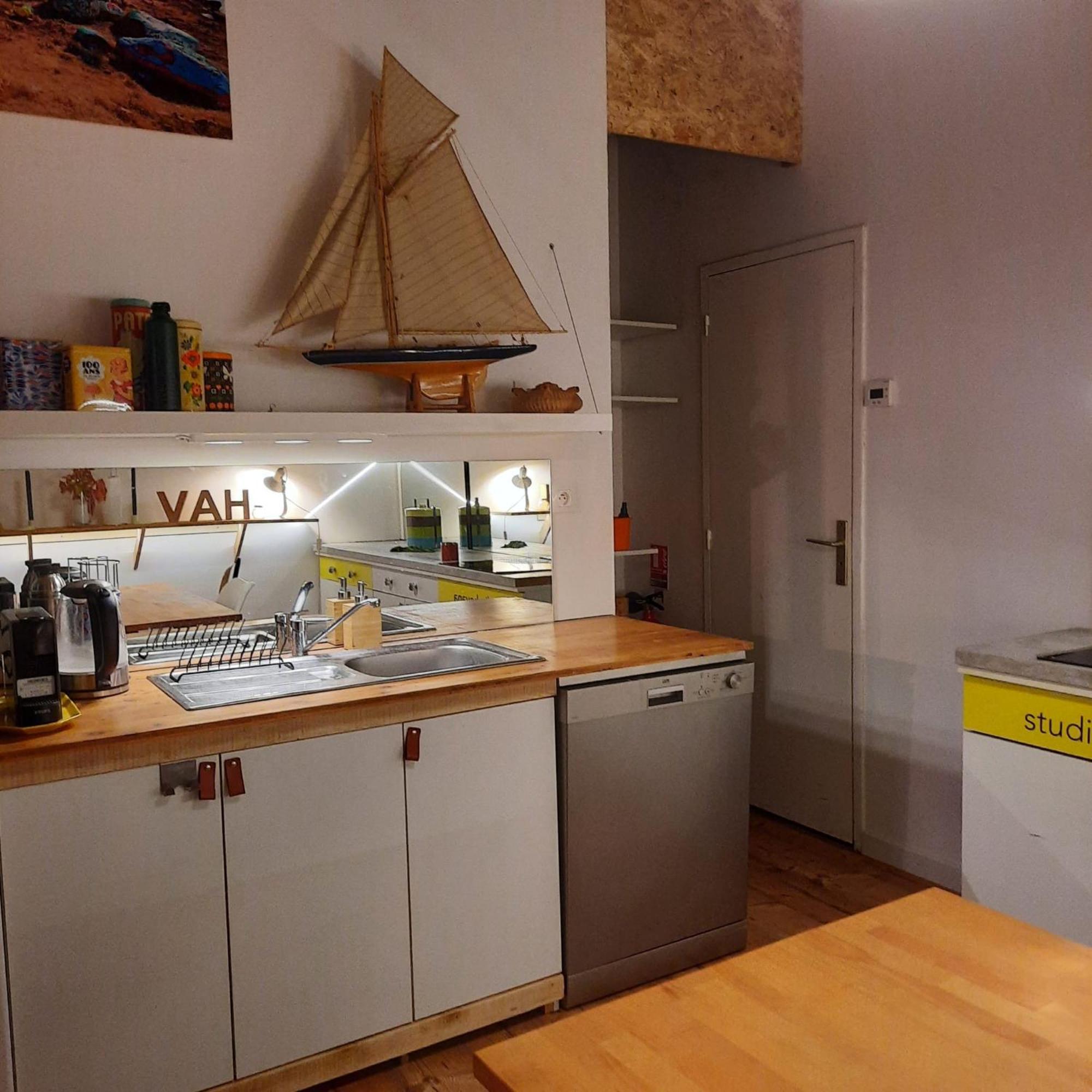 Апартаменты Cosy 4P Loft & Coworking Space 5M Walk To Ski Lift Бриансон Экстерьер фото
